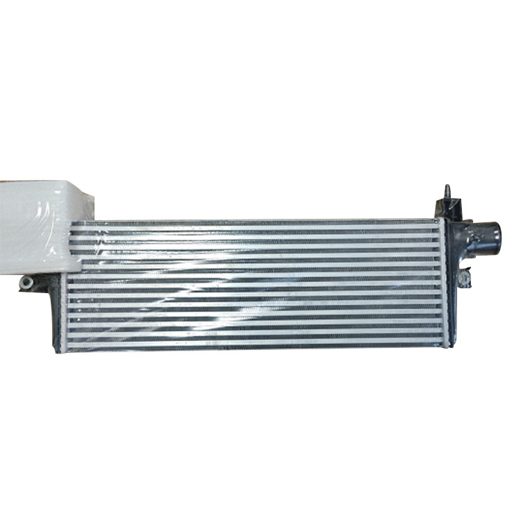 Apakah intercooler auto dan bagaimana ia meningkatkan prestasi enjin?