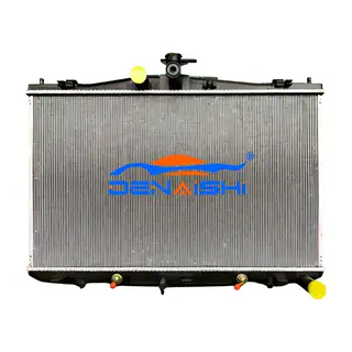 Radiator untuk Toyota Sienna 17-20 di